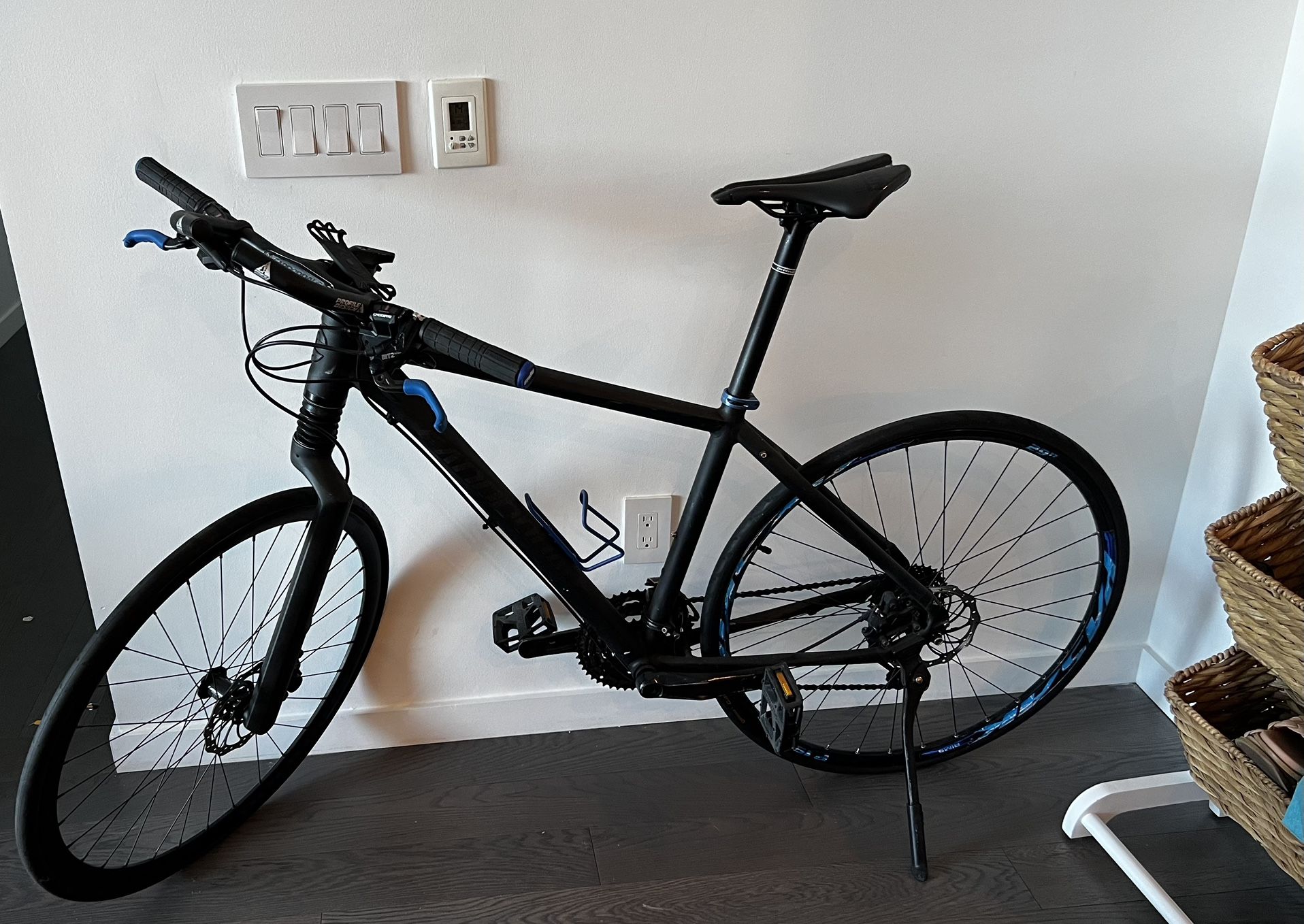Cannondale Road Bike