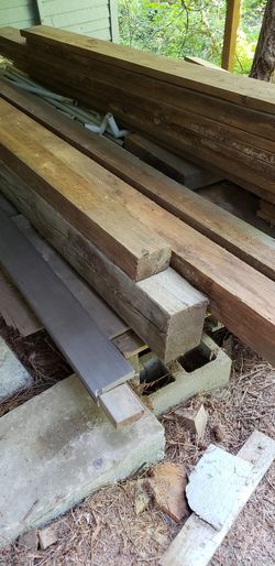 Building materials - Rough sawn timbers