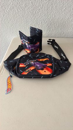Brand new hot wheels Fanny pack and wallet set