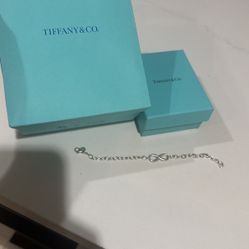 Tiffany Infinity Bracelet With Box $150
