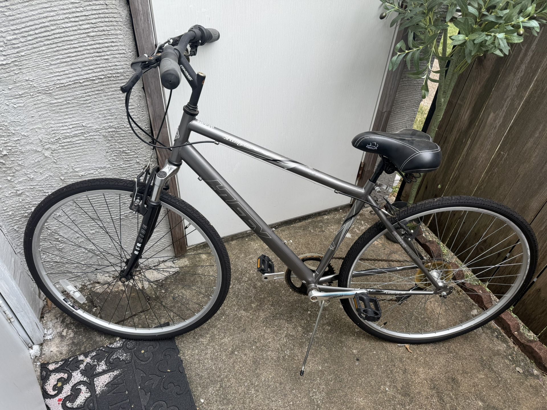 Aluminum hybrid Bike