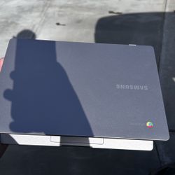 SAMSUNG CHROME BOOK