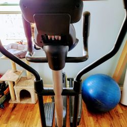 Price Reduction - Gold Gym Stride Trainer 350i