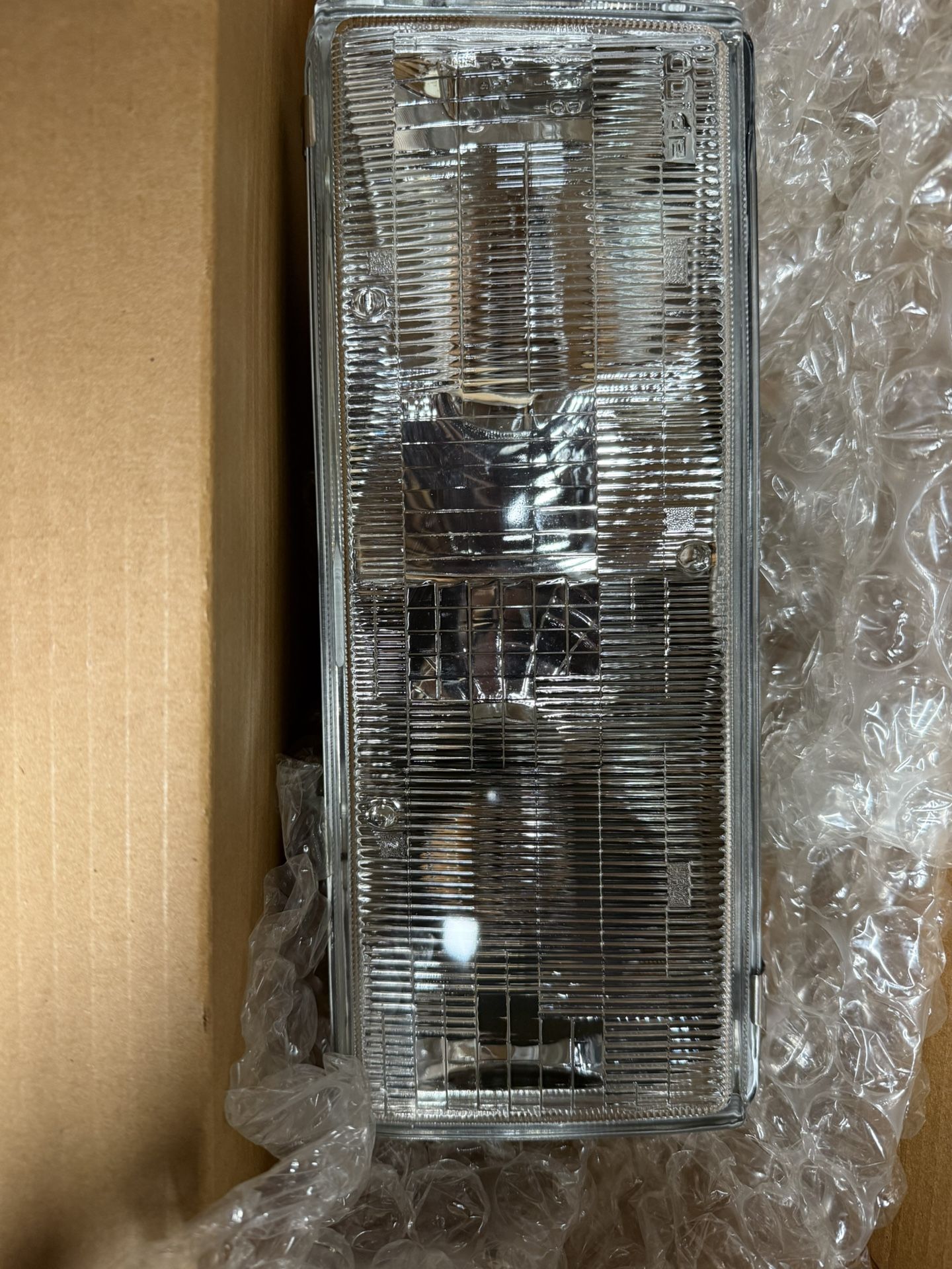 1991-93 Cadillac Deville/fleetwood Left Headlamp (headlight)