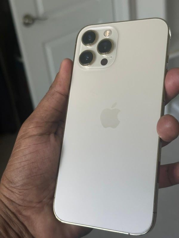 iPhone 12 Pro Max  , Factory Unlocked,  Excellent Condition Like New 