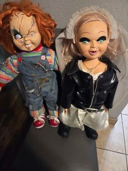 Chucky and Tiffany Doll Set