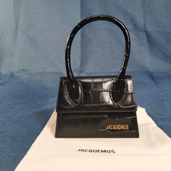 Jacquemus Le Chiquito Moyen Medium Bag
