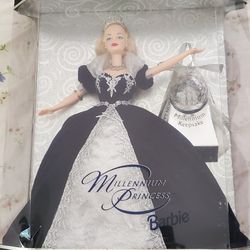 Barbie millennium princess 2000 $40