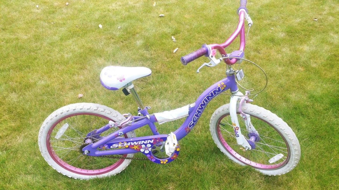 Schwinn 20" girls Radiant bicycle