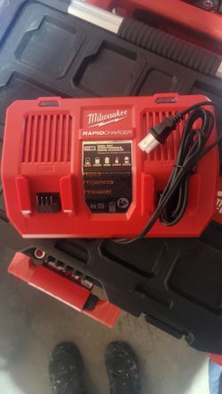 Milwaukee M18 Rapid Charger