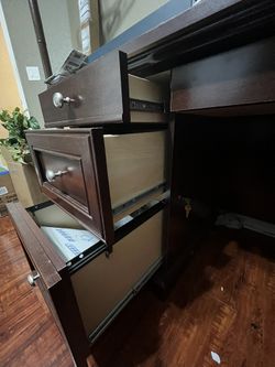 Saunders L-shape Executive Office Desk