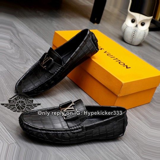 Louis Vuitton LV dress leather shoes shoes streetwear for Sale in  Hollywood, FL - OfferUp