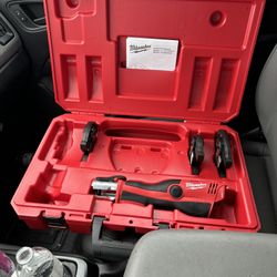 Pro Press  M12