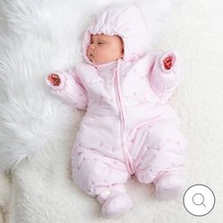 Emile et. Rose  Rula Girls Rosebud Winter Pramsuit Snowsuit British brand with the Highest quality designed to last. Made in Indonesia

This baby girl