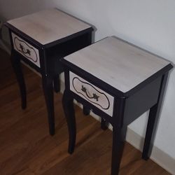 Antique French Style End Table/Night Stand 