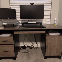 Office Desk For Sell