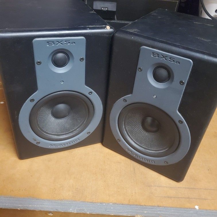 Studio Speakers