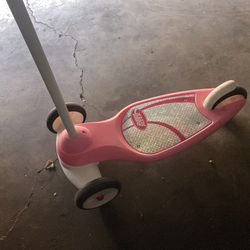 A Good Scooter For a little girl