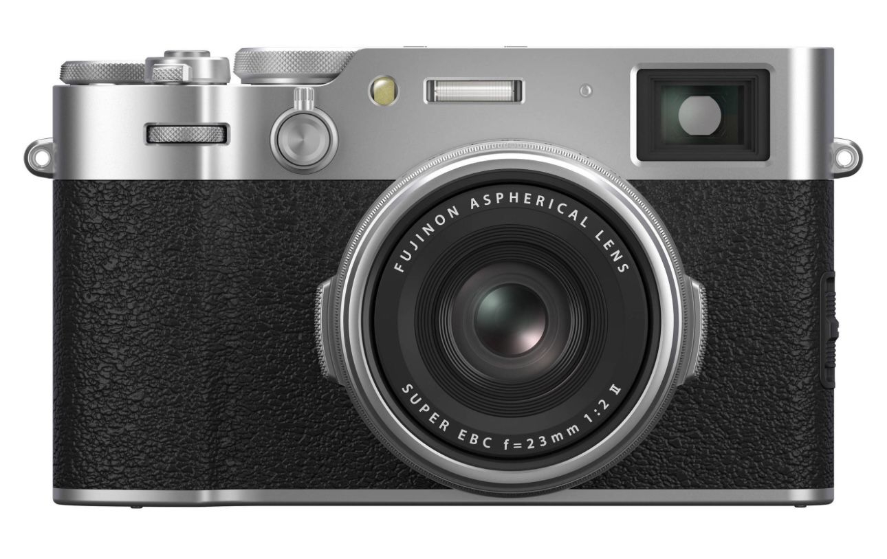FUJIFILM X100VI Digital Camera (Silver) WITH RECEIPT