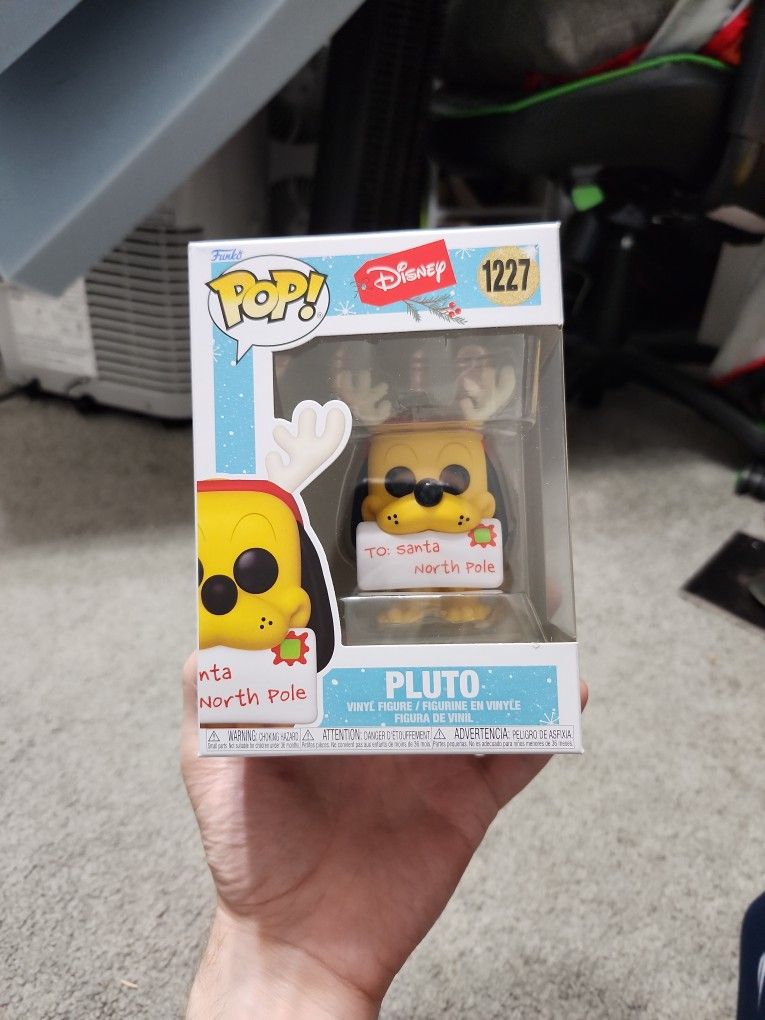Pluto Christmas Funko Pop 1227