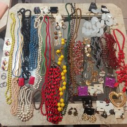 Different Beads Neckless Earring Buttons