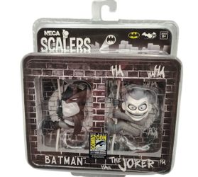 Neca Batman and Joker scalers