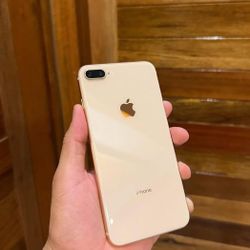 iPhone 8 plus 64GB Unlocked 