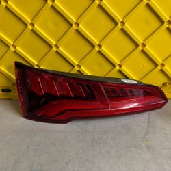 Audi Q5 Q 5 Q-5 Rear Left Tail Light 2018 2019 2020 80A.945.093.A 