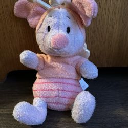Disney Store “Winnie The Pooh” Piglet Butterfly Sherbert Easter 8” Plush rare