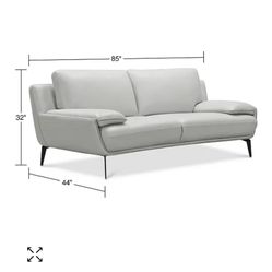 Macy’s Leather Couch 🛋️ Sofa.