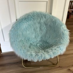 PBT Hang Around Chair