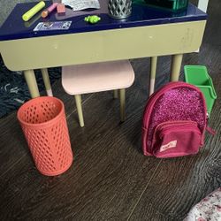 Our Generation Dolls Desk/Chair Set