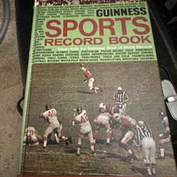 vintage guinness sports record book 
