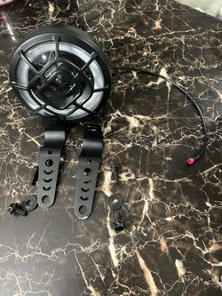 Tst R002 front light