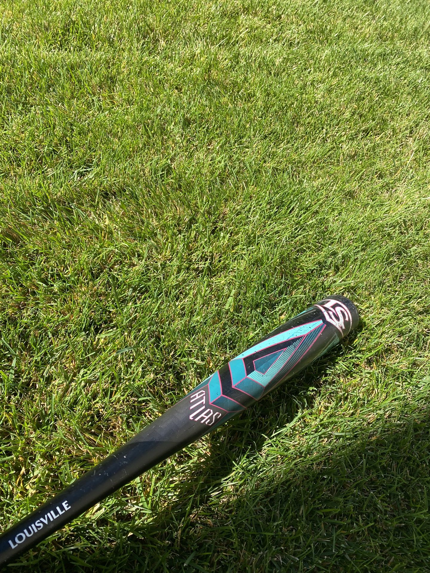 Louisville slugger Atlas