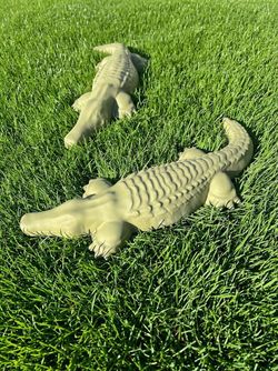 Stone Crocodile for gardens, porches, ponds!