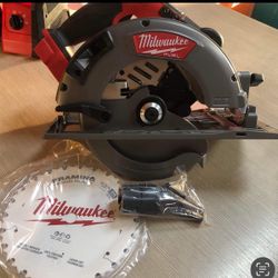 Milwaukee New 71/4” Circular Saw 18M Fuel Brushless 
