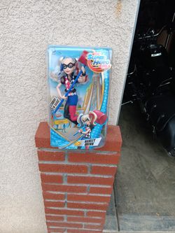 HARLEY  QUINN $20