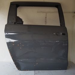 2017 2018 2019 2020 2021 2022 2023 2024 2025 CHRYSLER PACIFICA REAR RIGHT DOOR