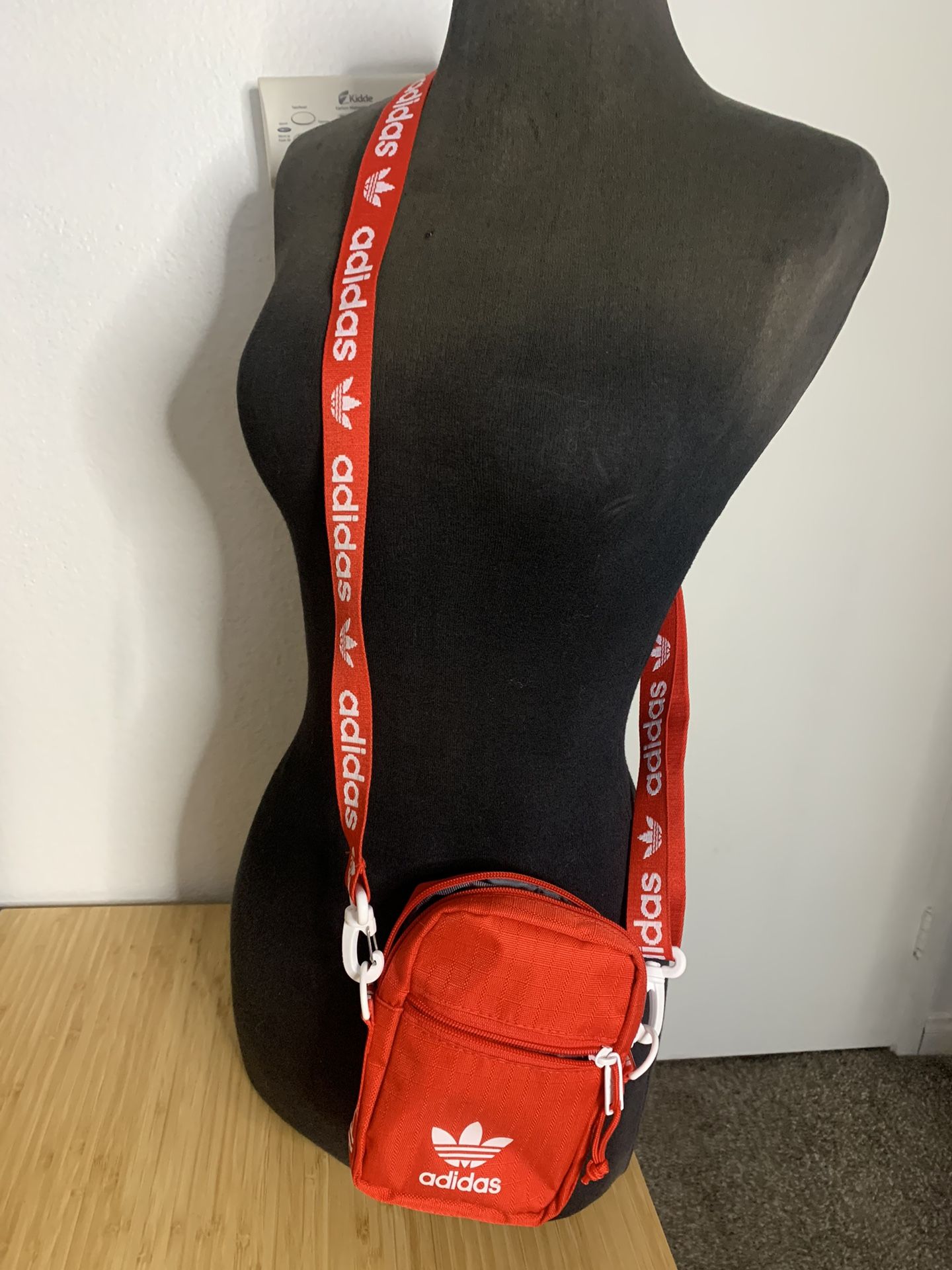 Adidas Festival Crossbody Bag With Zippers And Pockets New Without Tags