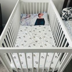 Baby Crib With Mattress And Cover