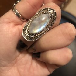 Sterling Silver Moonstone Ring