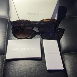 MICHAEL KORS Sunglasses