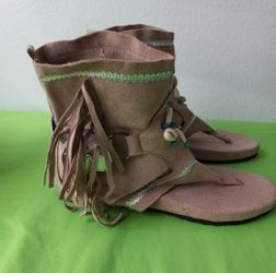 Moccasins Size 8