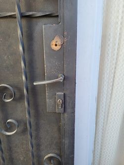 Screen Door Lock/Gate/Fence CHECK ALL MY POSTS