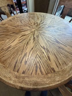 Dining Room Table Set 42" Diameter