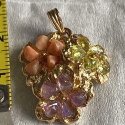 🌺 Pendant - Hawaiian - Featuring a Floral Cluster Design 