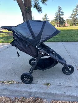 Baby Jogger City Mini GT Stroller – Great Condition! (Local Pickup Only