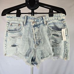 Aero Mom Jean Short NWT Reg. $49.99