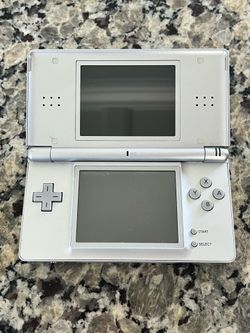 Nintendo DS Lite